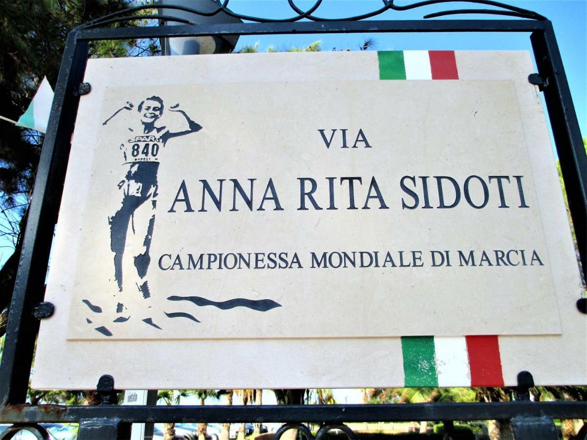 Casa Rosaria Villa San Giorgio  Luaran gambar